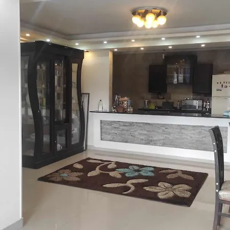 Comfy Luxurious Apartments In Central Location In Mansheyet El Bakry East Cairo Exterior photo