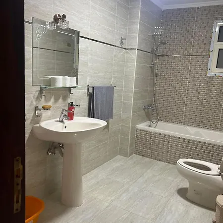 Comfy Luxurious Apartments In Central Location In Mansheyet El Bakry East Cairo Exterior photo