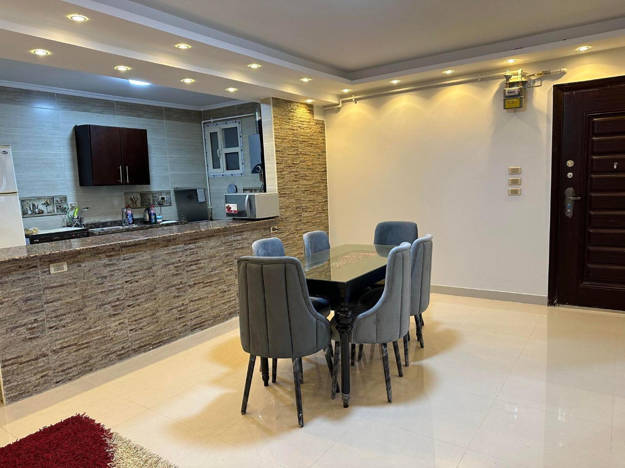 Comfy Luxurious In Location In Mansheyet El Bakry East