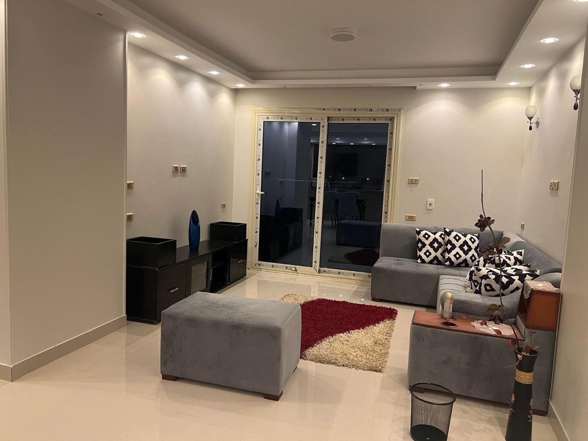 Apartment Comfy Luxurious In Location In Mansheyet El Bakry East